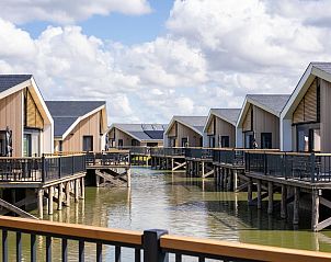 Guest house 630144 - Holiday property Zeeuws-Vlaanderen - Watervilla Luxe 6 Wellness