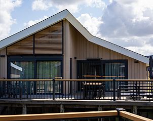 Guest house 630144 - Holiday property Zeeuws-Vlaanderen - Watervilla Luxe 6 Wellness