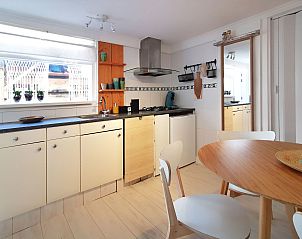 Unterkunft 680171 - Ferienhaus Noordzeekust - Vakantiehuis Kompaktes modernes Ferienhaus 120 Meter vom Mee